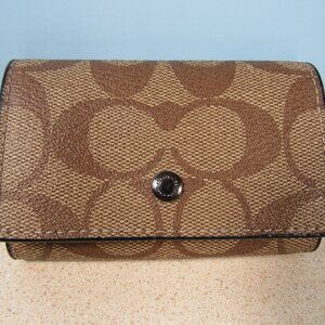 Coach Five Ring Key Case In Signature Canvas GUNMETAL / TAN